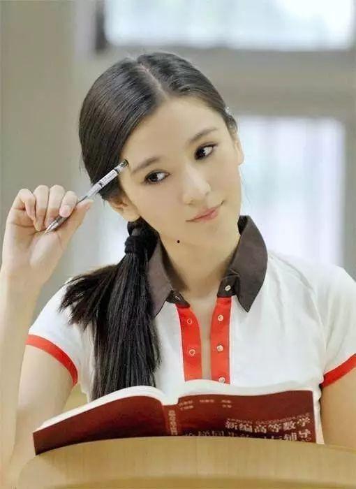 广东校花吃瓜事件,网络热议背后的真相与反思-第2张图片-51吃瓜官网-51黑料平台