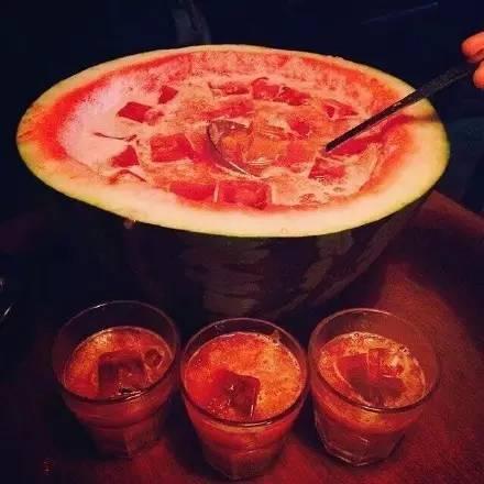 夏天吃瓜视频大全,全网热门吃瓜视频大盘点-第2张图片-51吃瓜官网-51黑料平台
